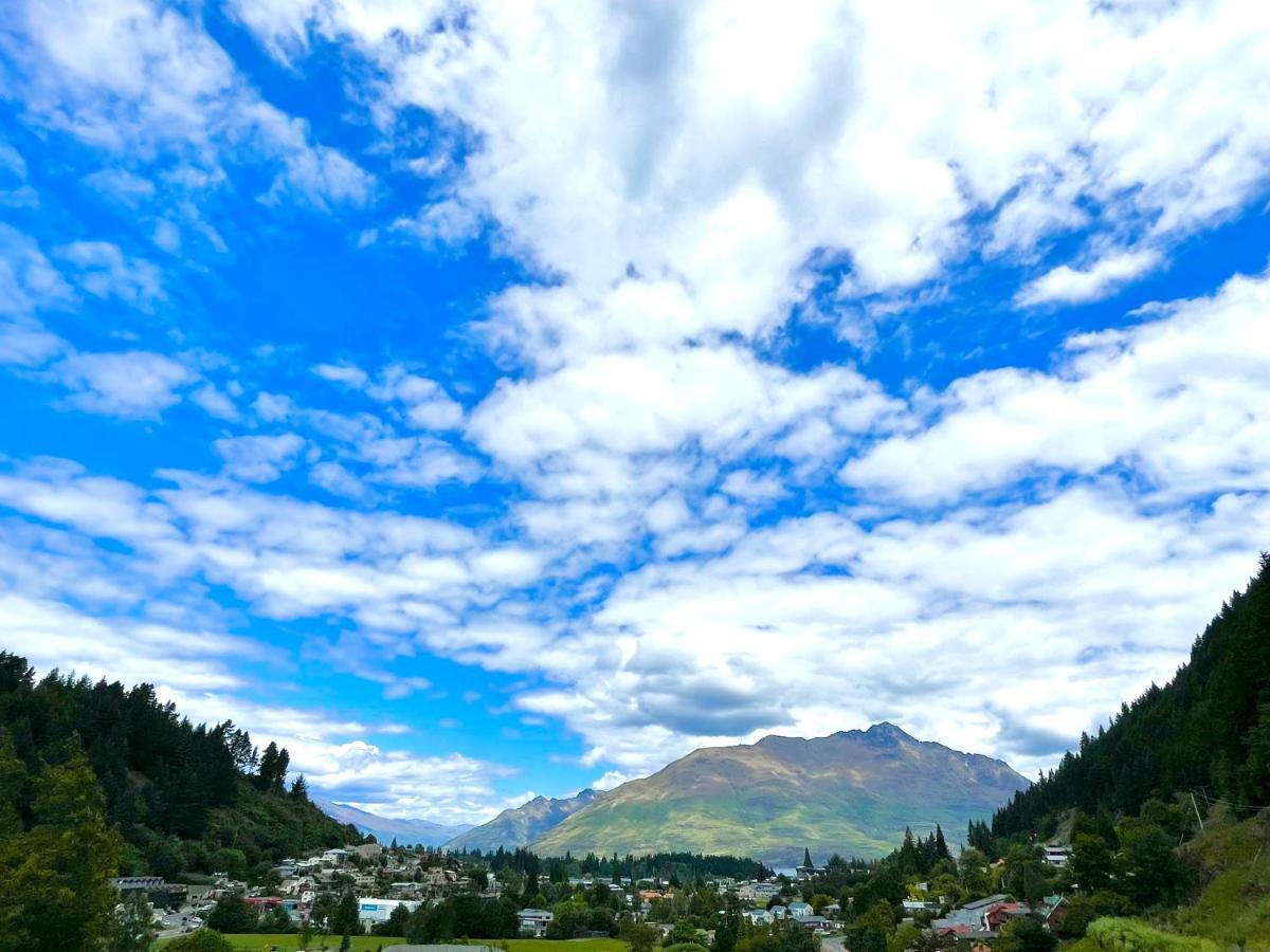 Queenstown Retreat Exterior photo