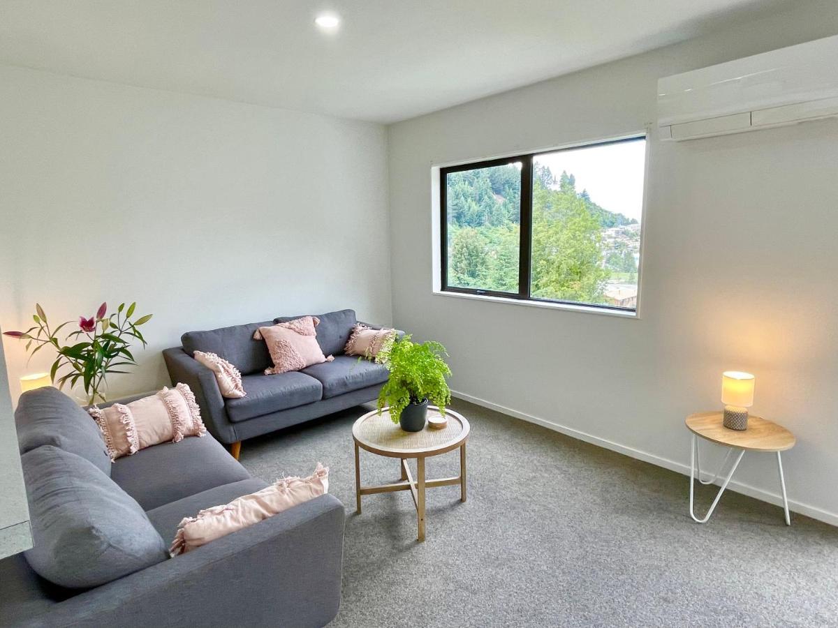 Queenstown Retreat Exterior photo