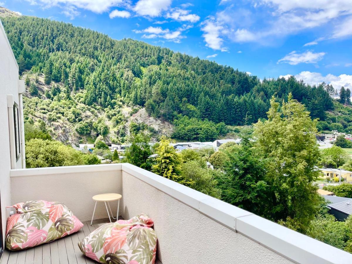 Queenstown Retreat Exterior photo